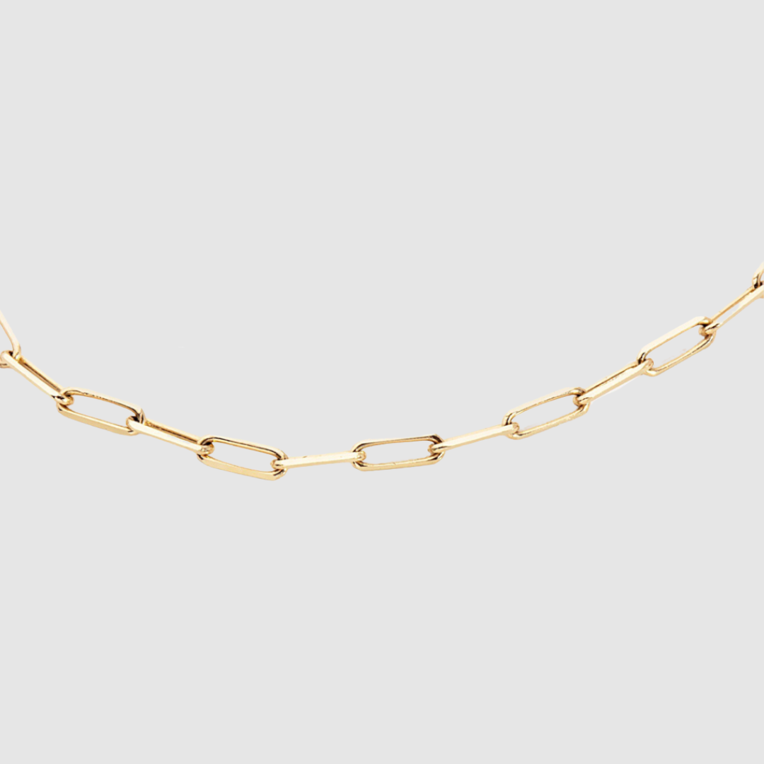 Das Permanent Bracelet Modell „Athena“ aus 585er Gold ist ein elegantes Paperclip-Kettenmodell