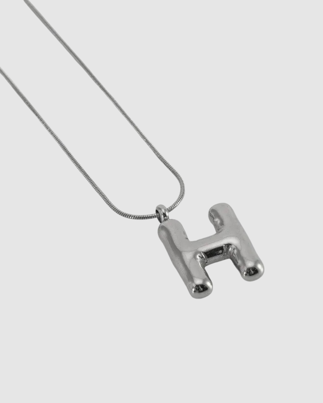 Théa Letter Chain