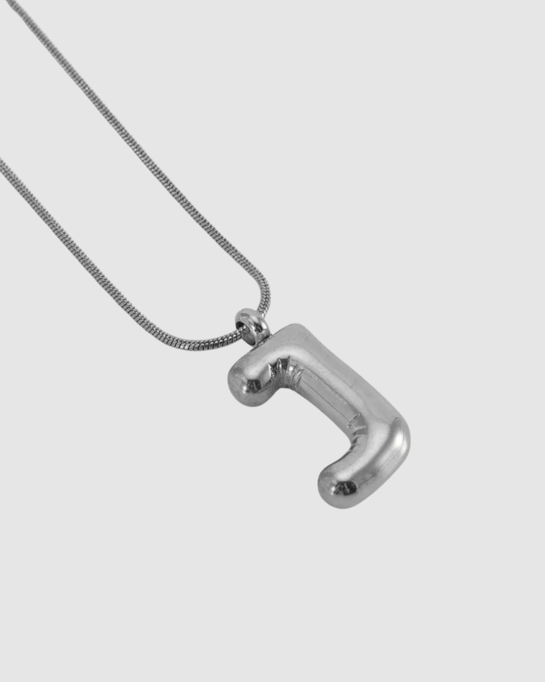 Théa Letter Chain