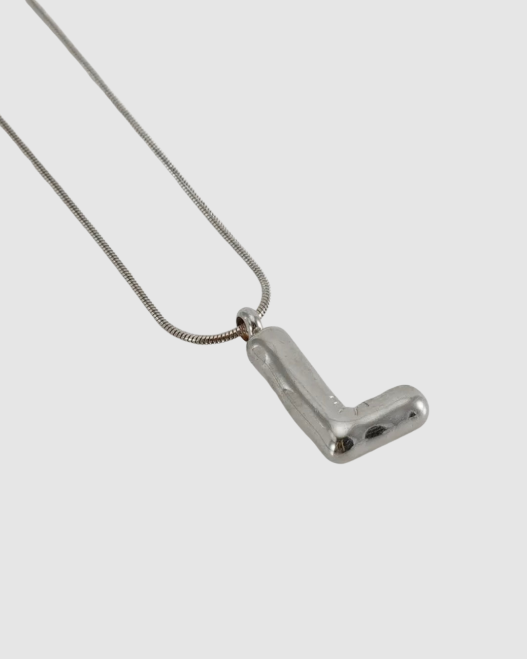 Théa Letter Chain
